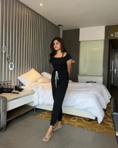 Call Girls Lokhandwala Cash On Delivery